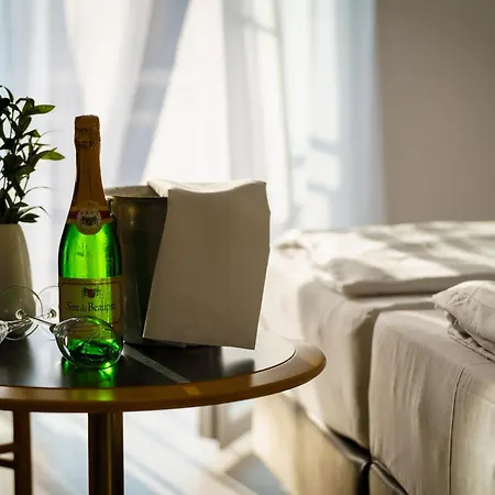 Hotel Waibstadter Hof *